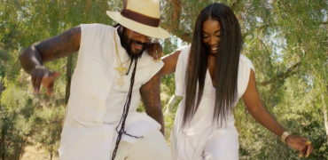 Estelle Ft. Tarrus Riley - Love Like Ours